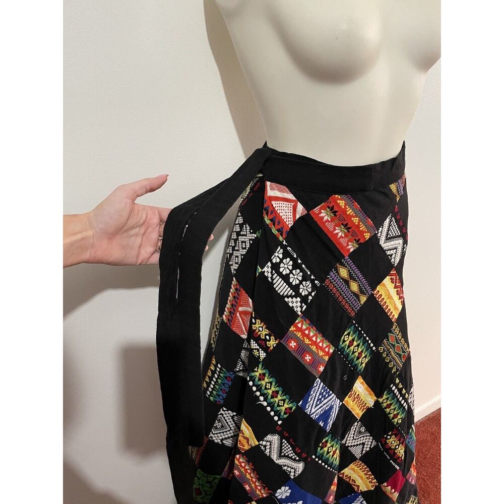 Vintage Handmade Patchwork Quilted Multicolor Azt… - image 9